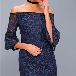 BB DAKOTA off the shoulder blue lace dress